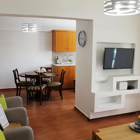 Lazuli Seaview Apartment 102