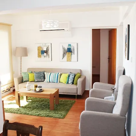 Apartament Lazuli Seaview 102 *